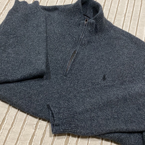 Polo grey sweater. Size XLT. Mint condition - Picture 3 of 3